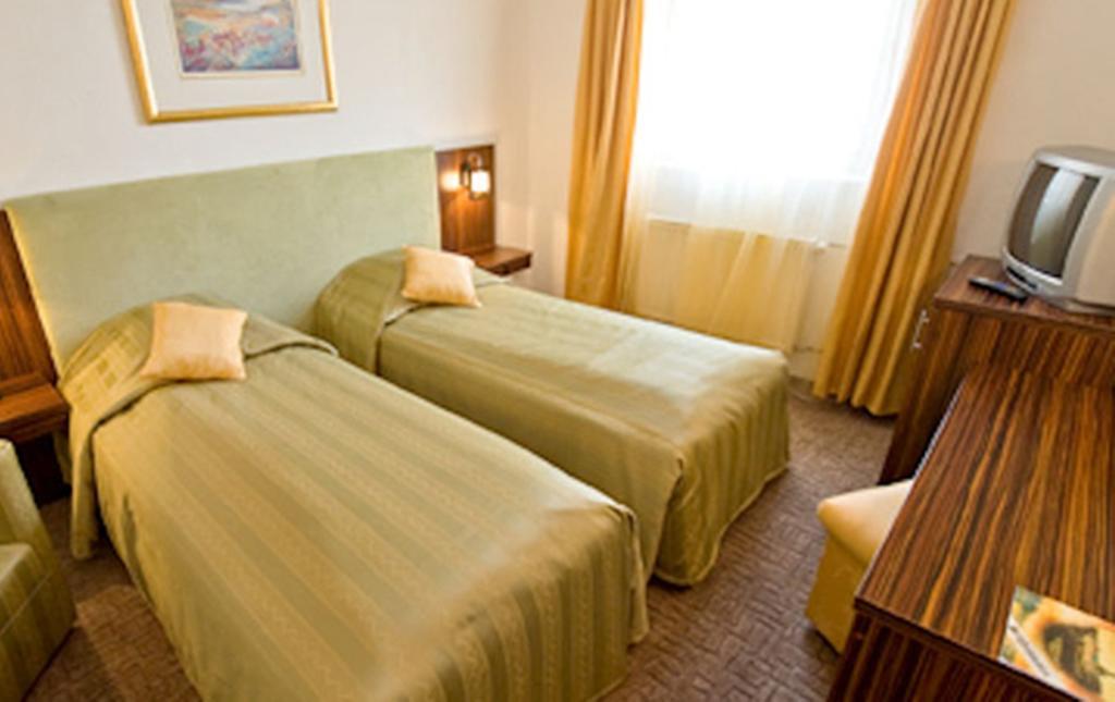 Hotel Rex Σιγκισοάρα Εξωτερικό φωτογραφία